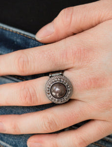 Bronx Beauty Black Ring