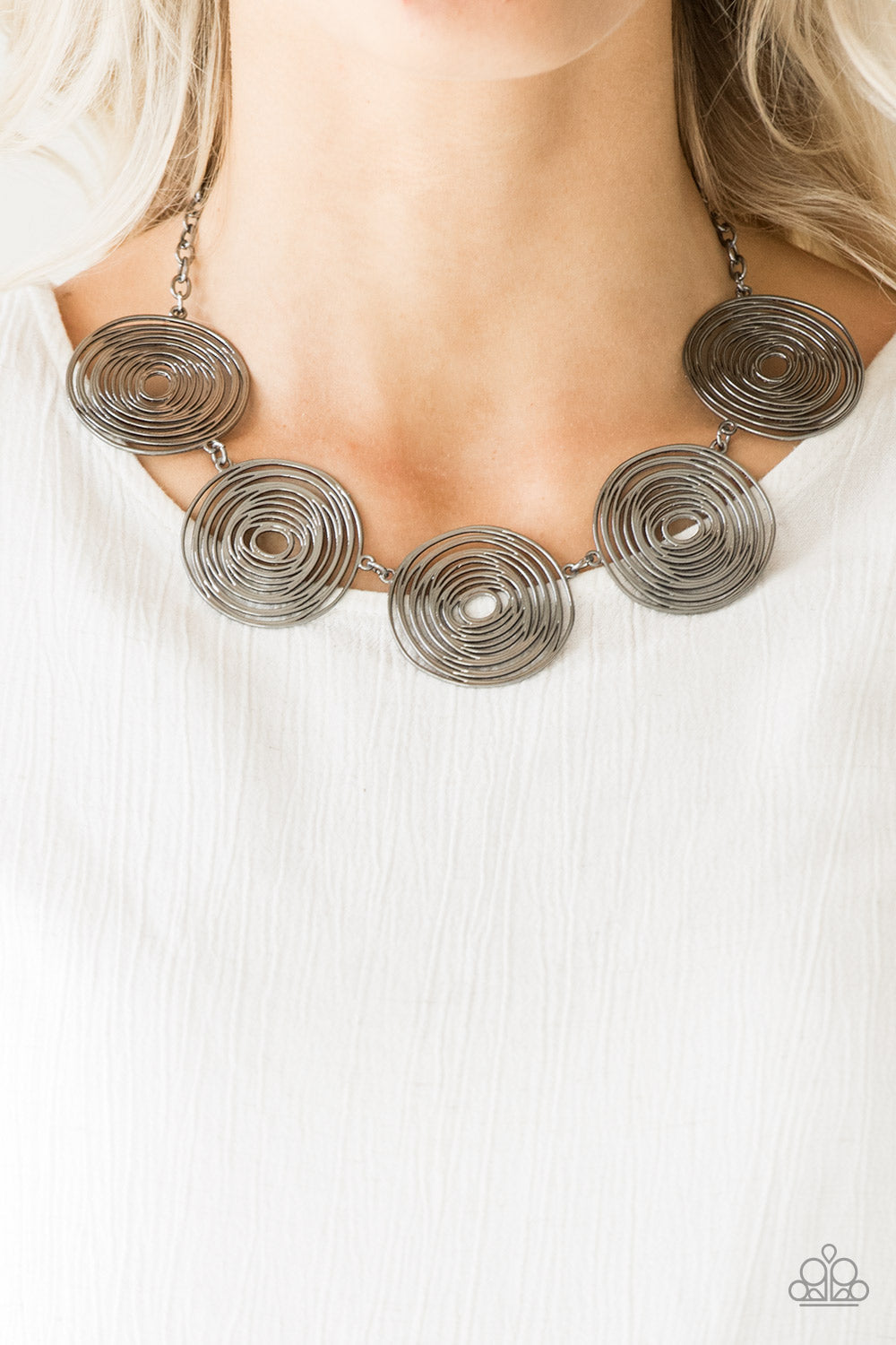 Sol Mates Black Necklace