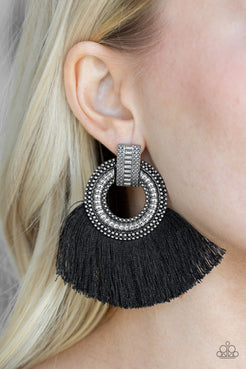 I Am Spartacus Black Earrings Paparazzi