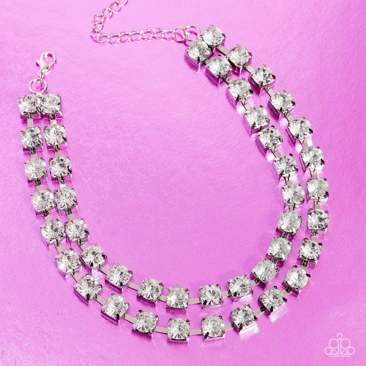 Glistening Gallery White Choker Necklace