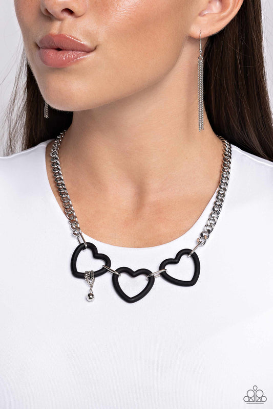 Heart Homage Black Necklace