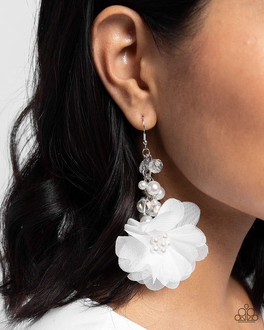 Fashionable Flower Girl White Earrings