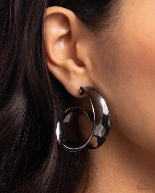 Curly Cadence Black Hoop Earrings