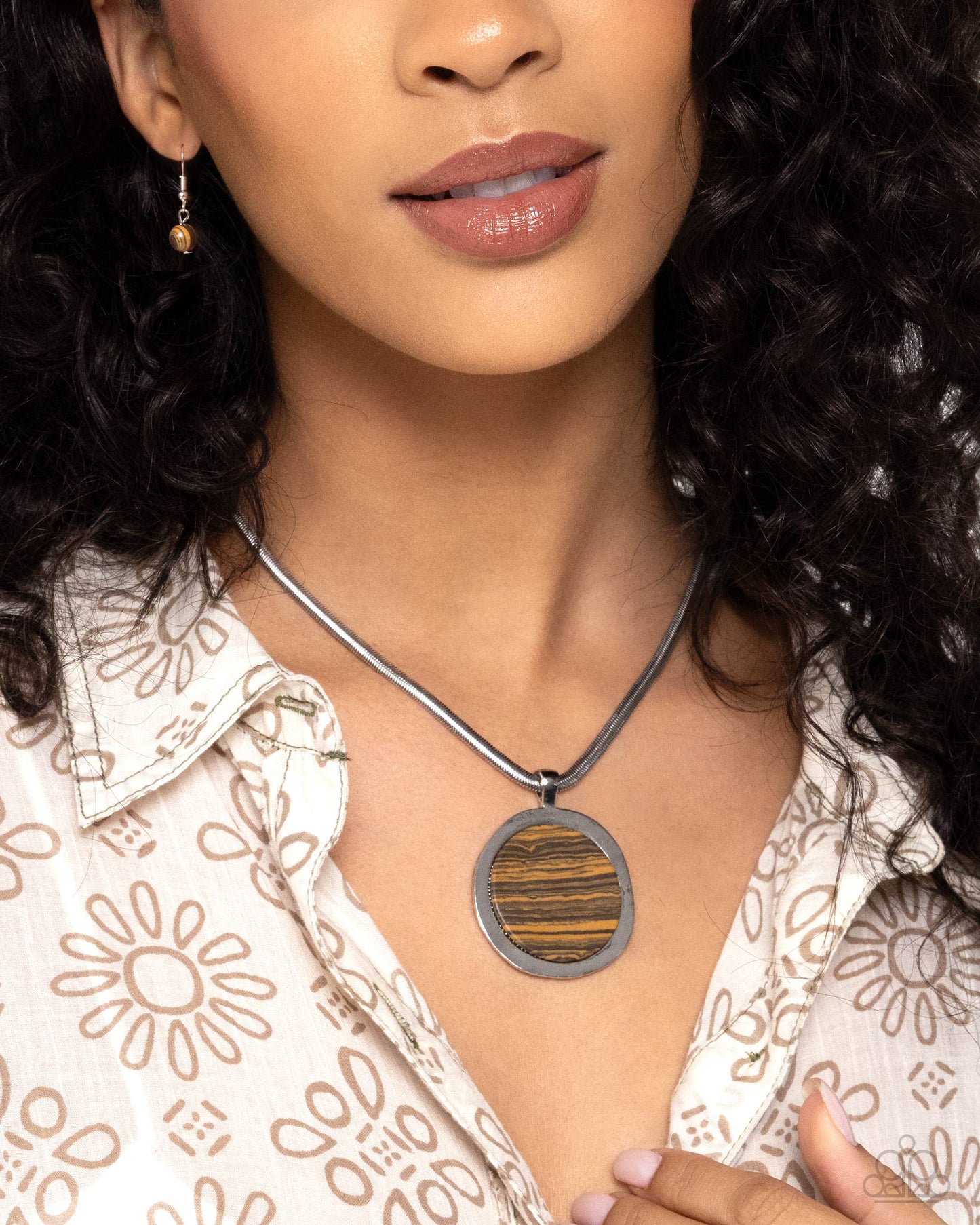 Pendant Puzzle Brown Necklace