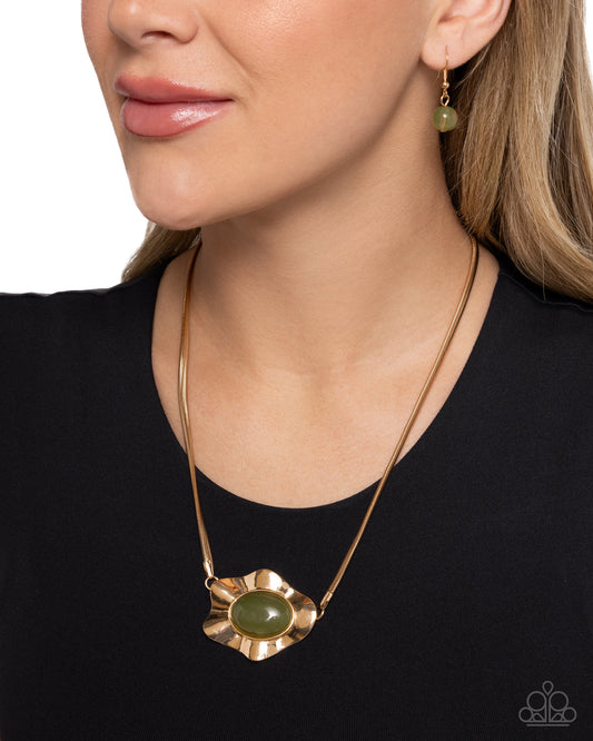 Sideways Shimmer Green Necklace