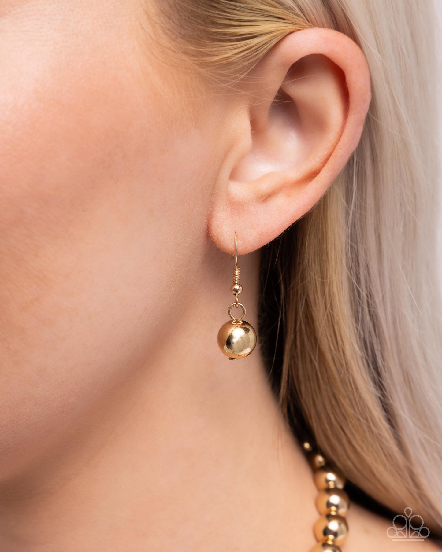 Raindrop Rebel Gold Necklace