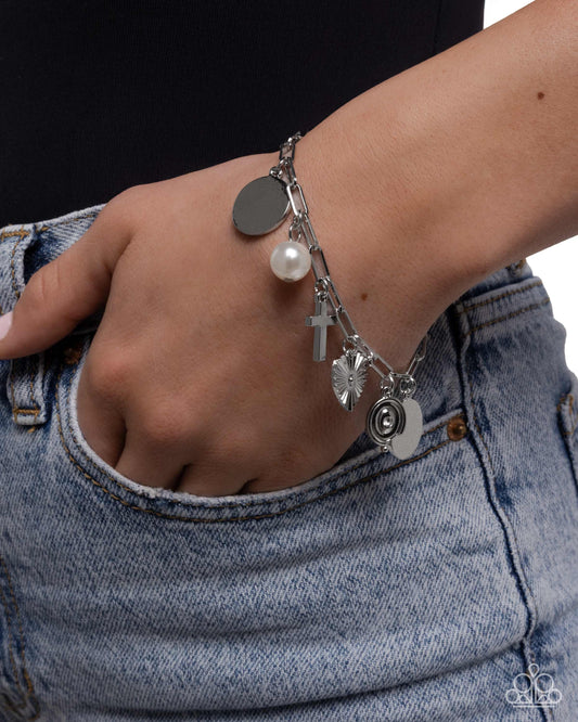 Charm Commitment White Bracelet