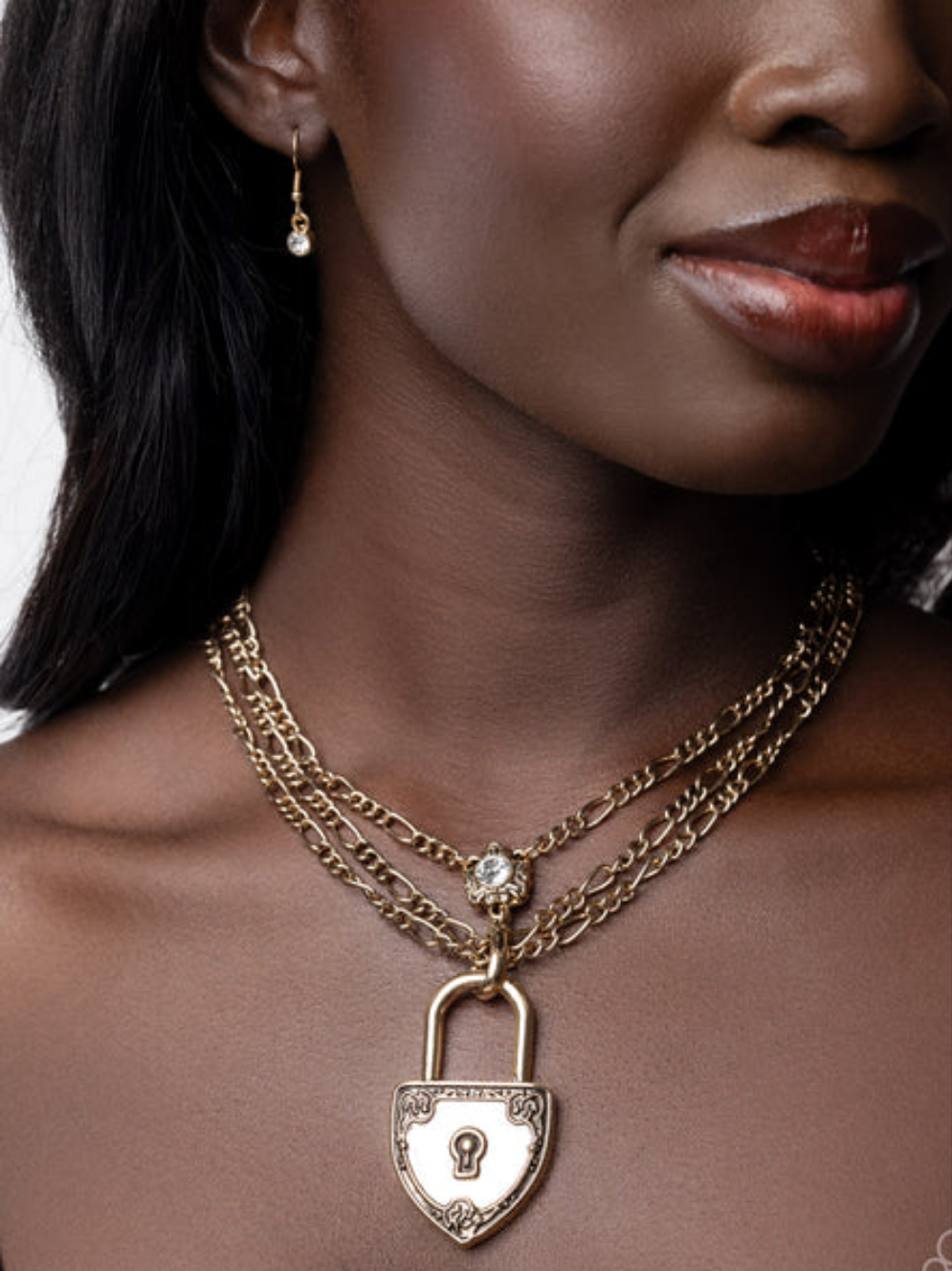 LOCK Show Gold Necklace