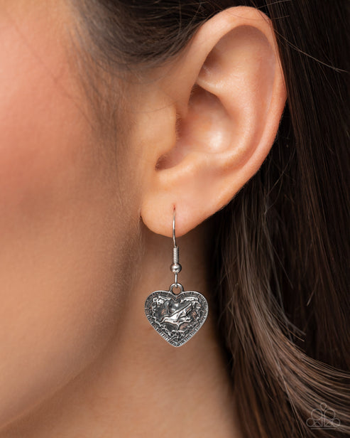 Sparrow Social Multi Necklace