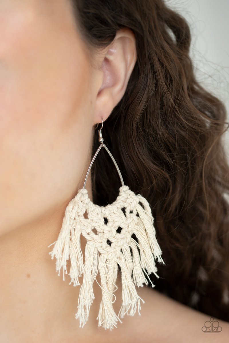 Oh MACRAME, Oh My White Earrings
