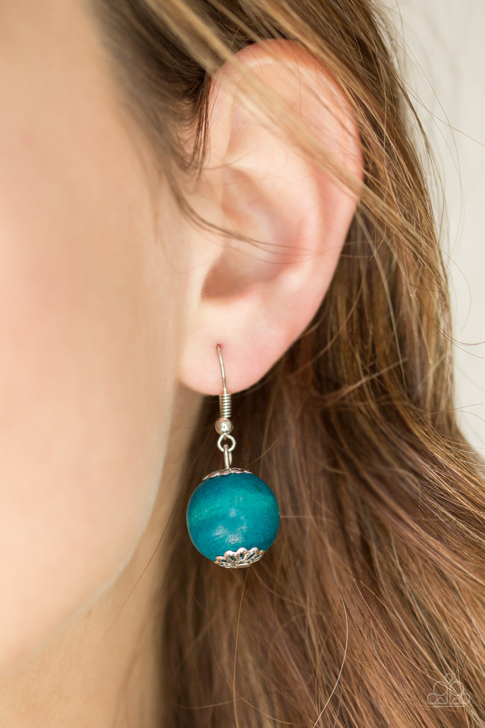 Oh My Miami Blue
Wooden Necklace - Daria's Blings N Things