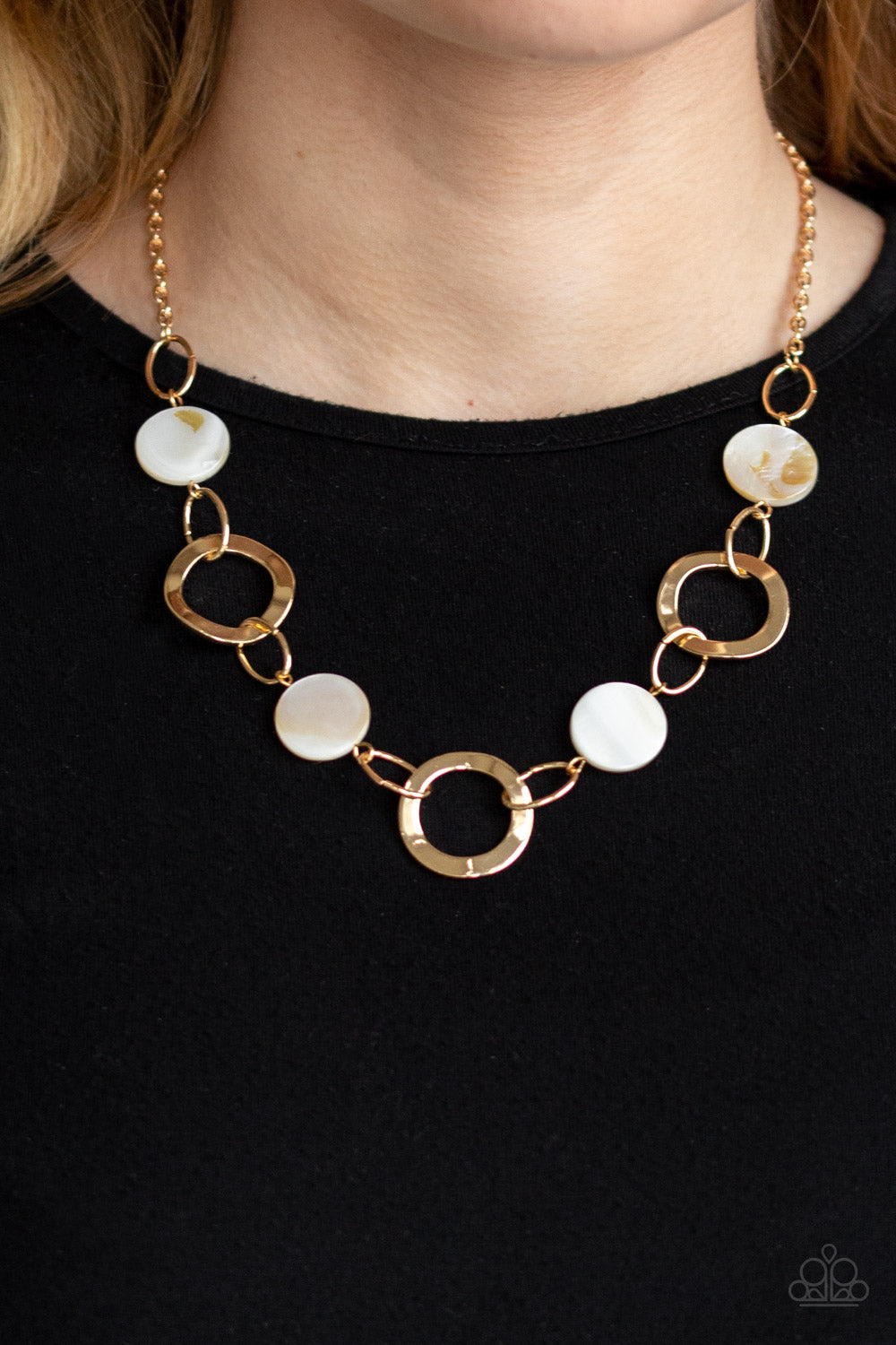 Bermuda Bliss Gold Necklace - Daria's Blings N Things