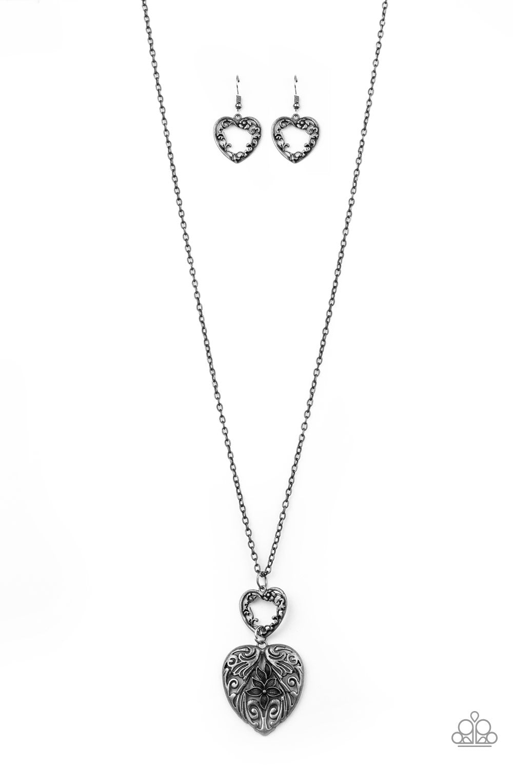 Garden Lovers Silver
Heart Necklace - Daria's Blings N Things