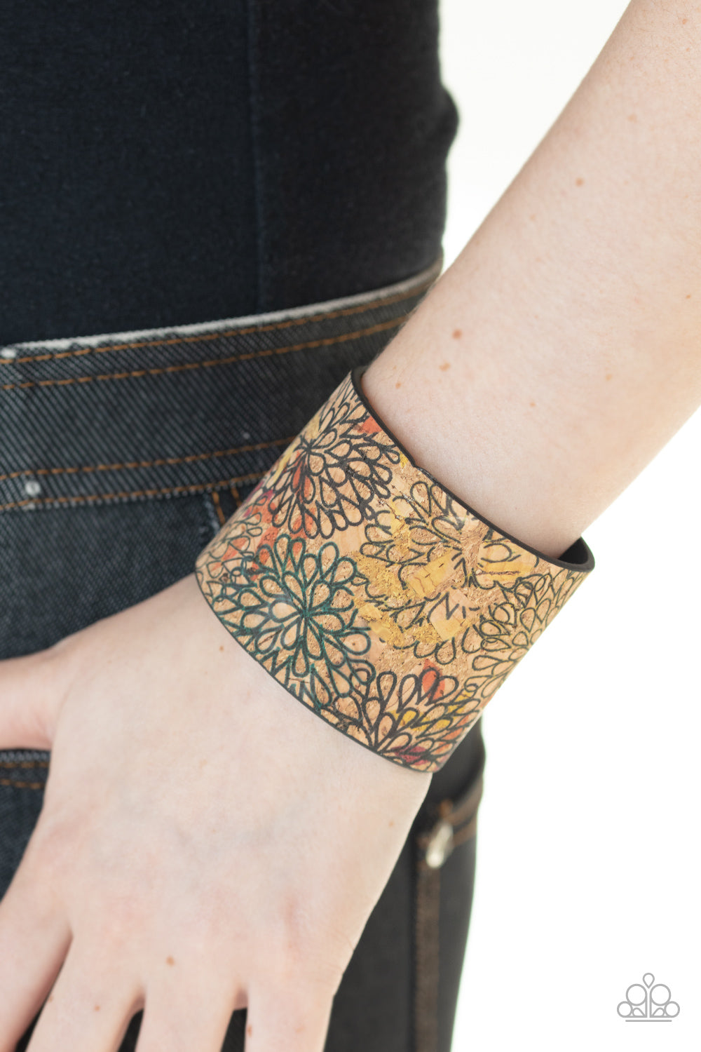 Cork Culture Multi
Bracelet - Daria's Blings N Things