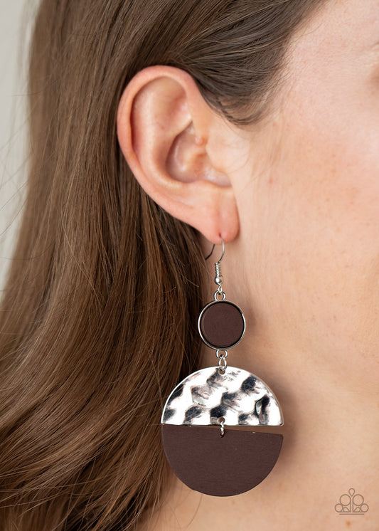 Natural Element Brown
Earrings - Daria's Blings N Things