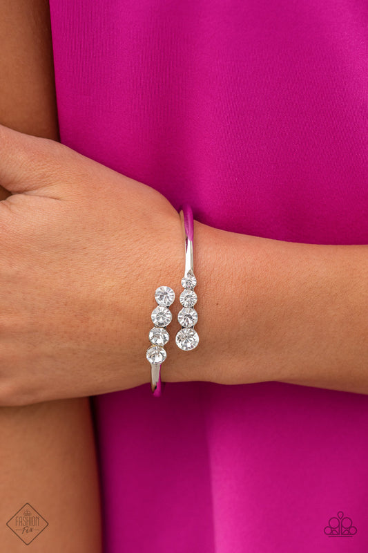 Defying Dazzle White
Bracelet - Daria's Blings N Things