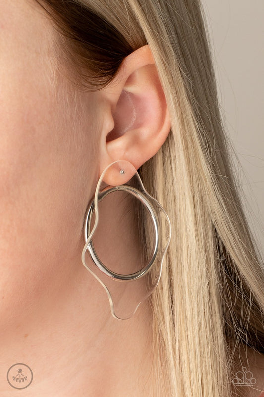 Clear The Way! White
Post Earrings - Daria's Blings N Things