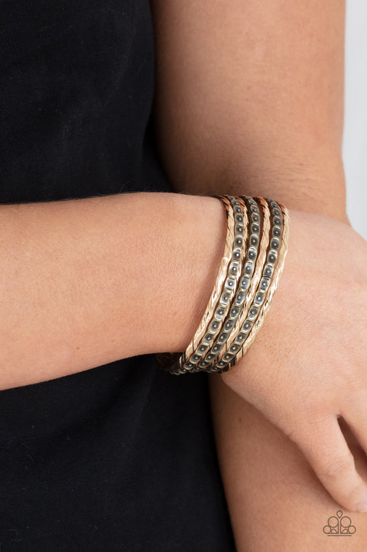Back-To-Back Stacks Multi
Bracelet - Daria's Blings N Things