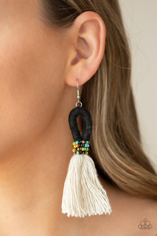 The Dustup Black Earrings Paparazzi