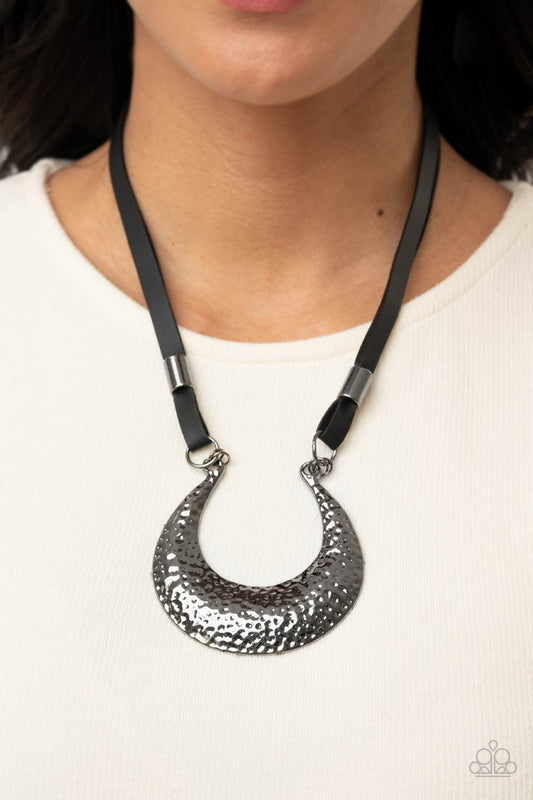 Majorly Moonstruck Black Necklace Paparazzi