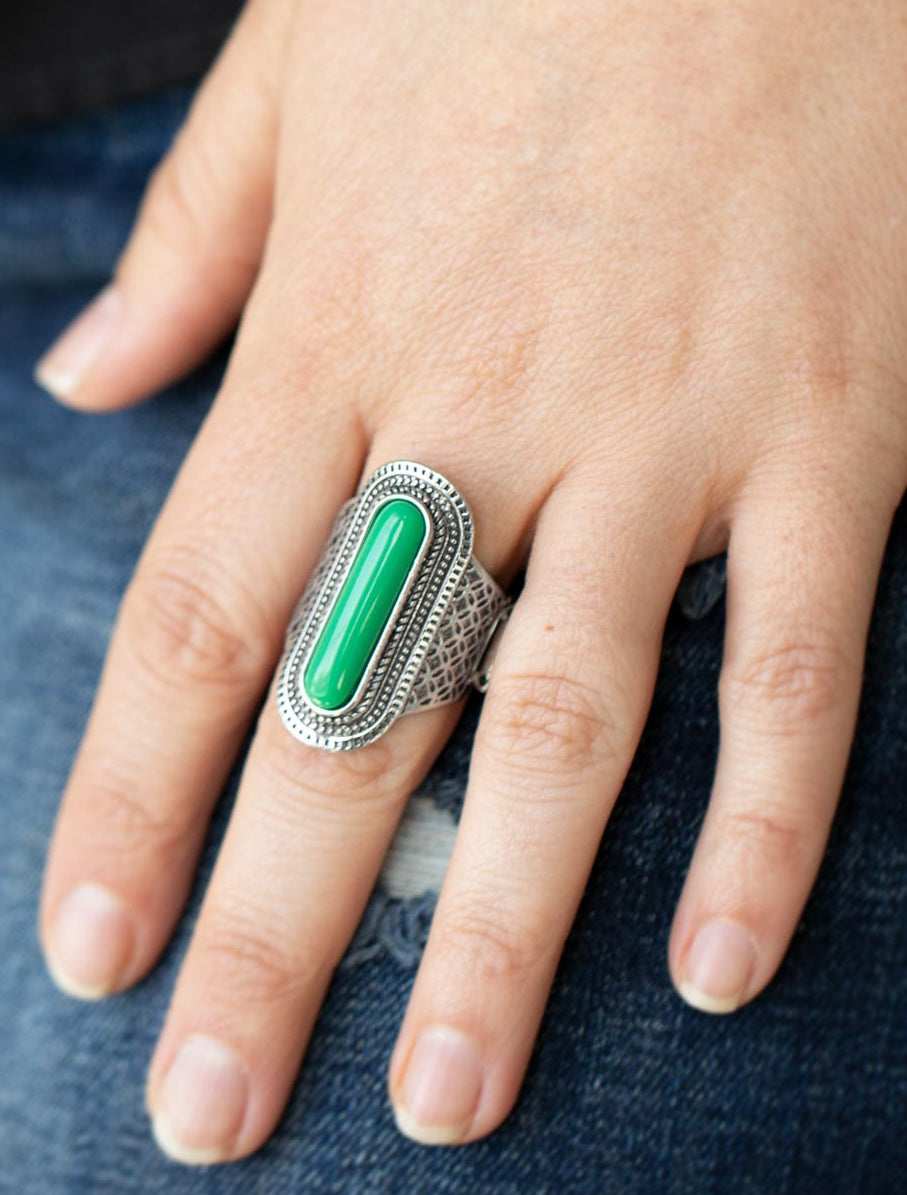 Dubai Distraction Green Ring