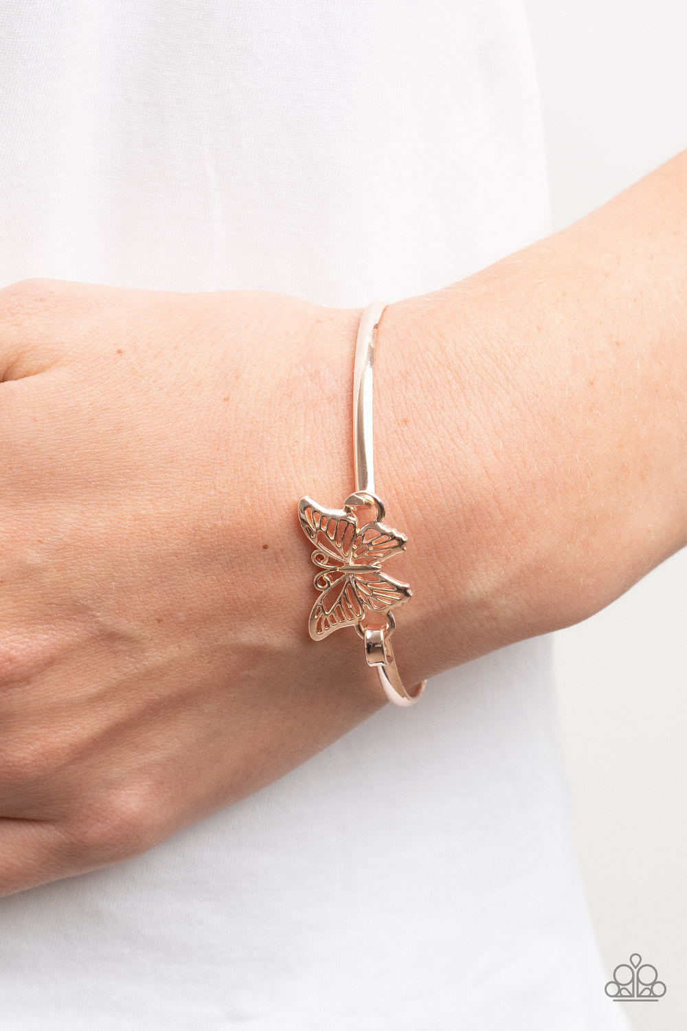 Did I FLUTTER? Rose Gold
Bracelet Paparazzi