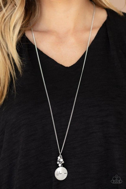 Going For GLAM-ma White Necklace Paparazzi