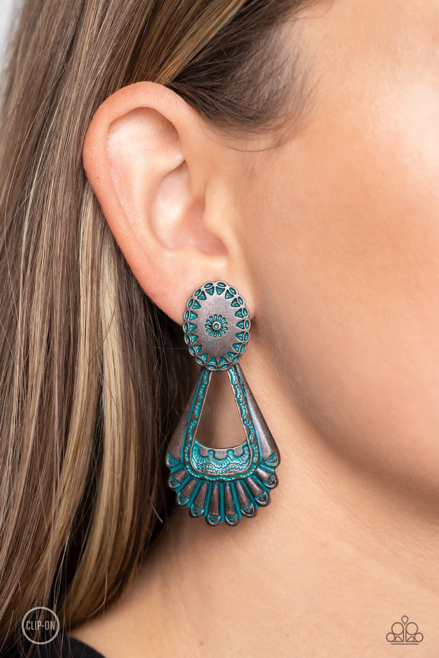 Casablanca Chandeliers Brass Clip-On Earrings