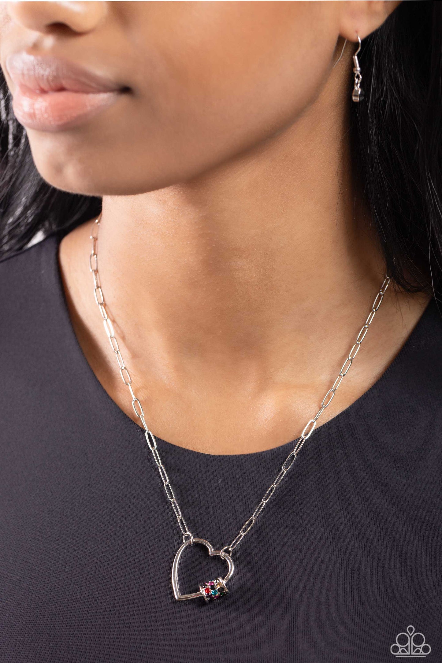 Affectionate Attitude Black Necklace