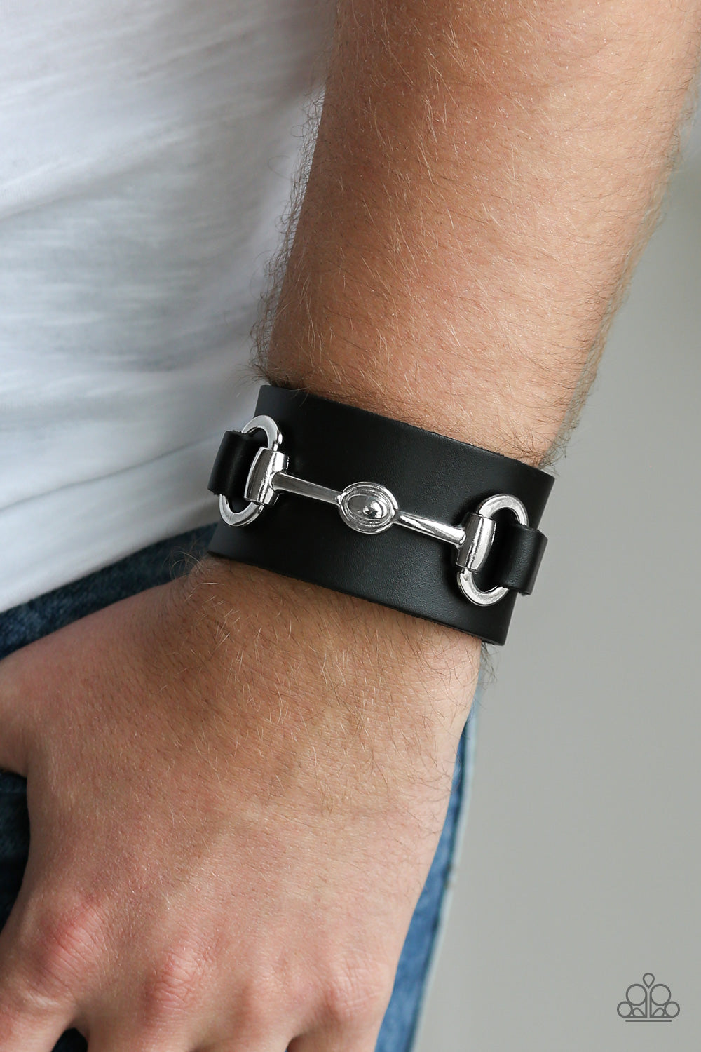 Biker Band Black
Bracelet - Daria's Blings N Things