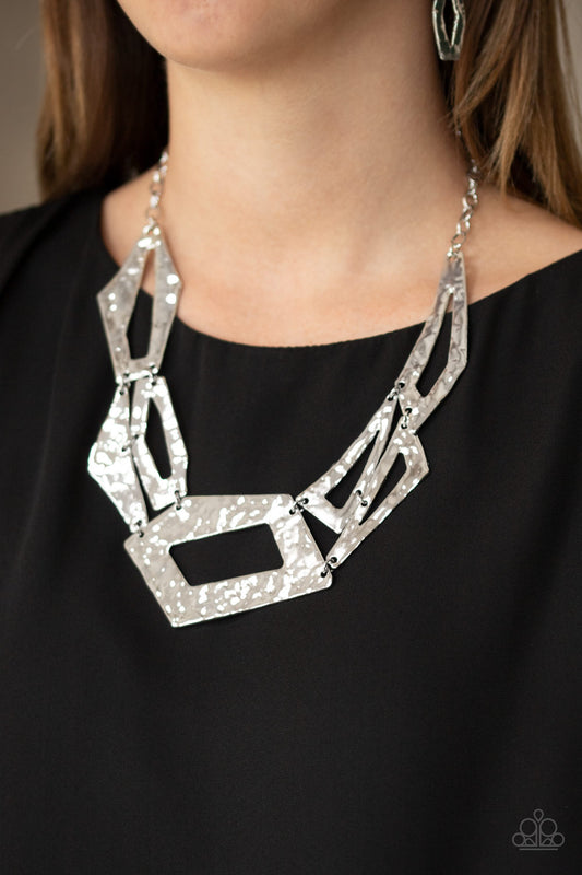 Break The Mold Silver Necklace - Daria's Blings N Things