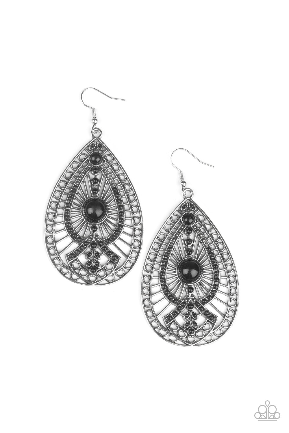 Just Dropping By Black
Earrings