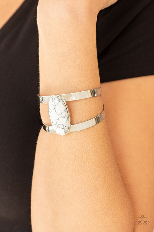 Quarry Queen White
Bracelet