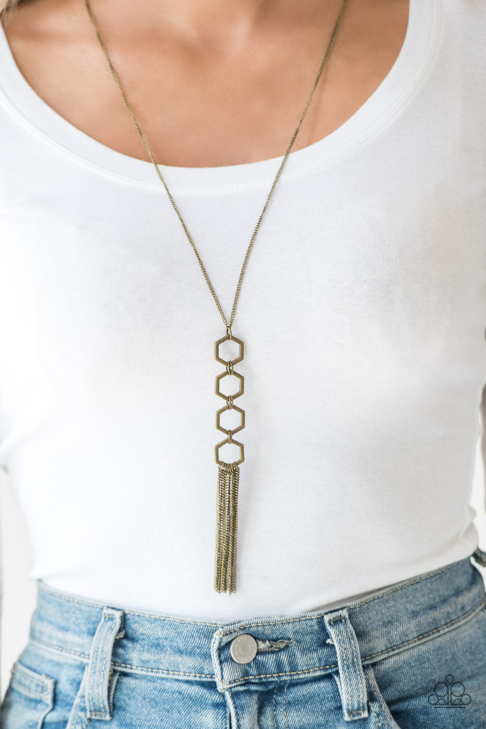 Ready, Set, GEO! Brass
Necklace Paparazzi
