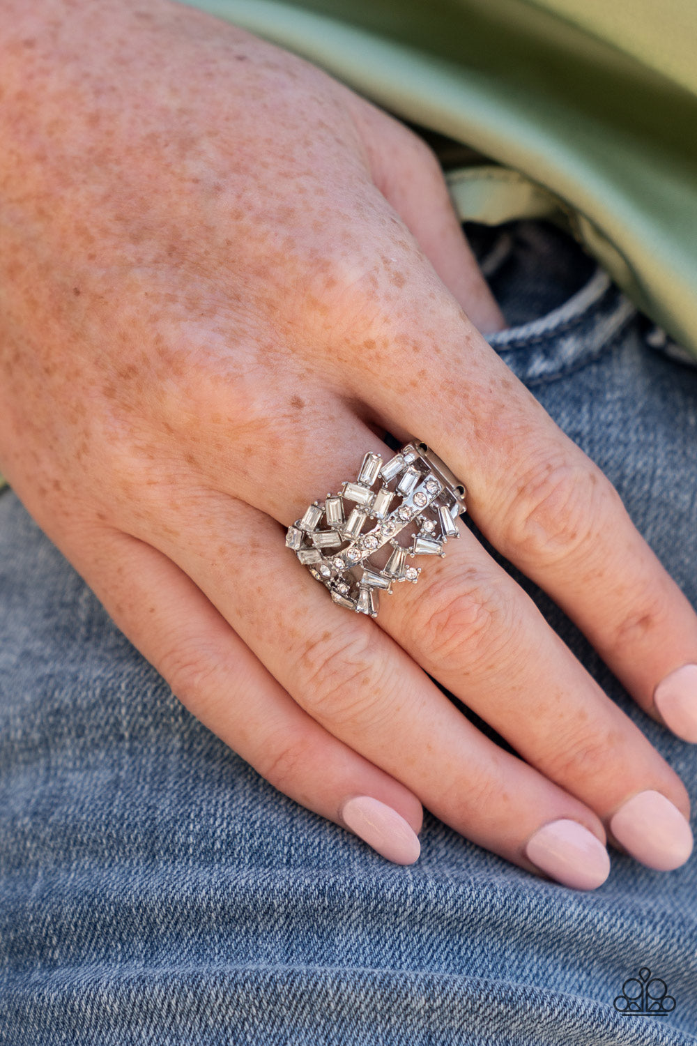 Scattered Sensation White Ring Paparazzi