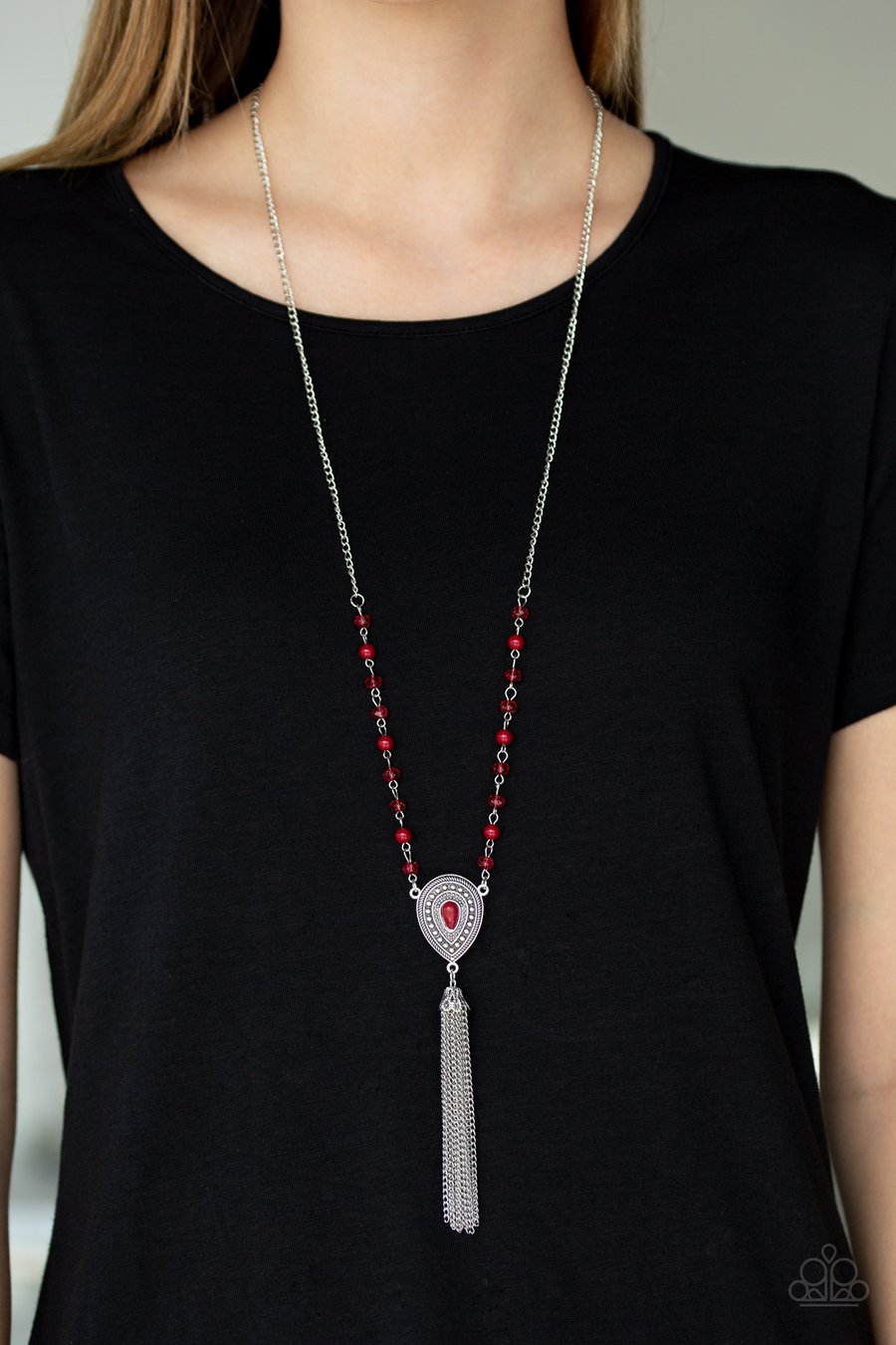 Soul Quest Red
Necklace - Daria's Blings N Things