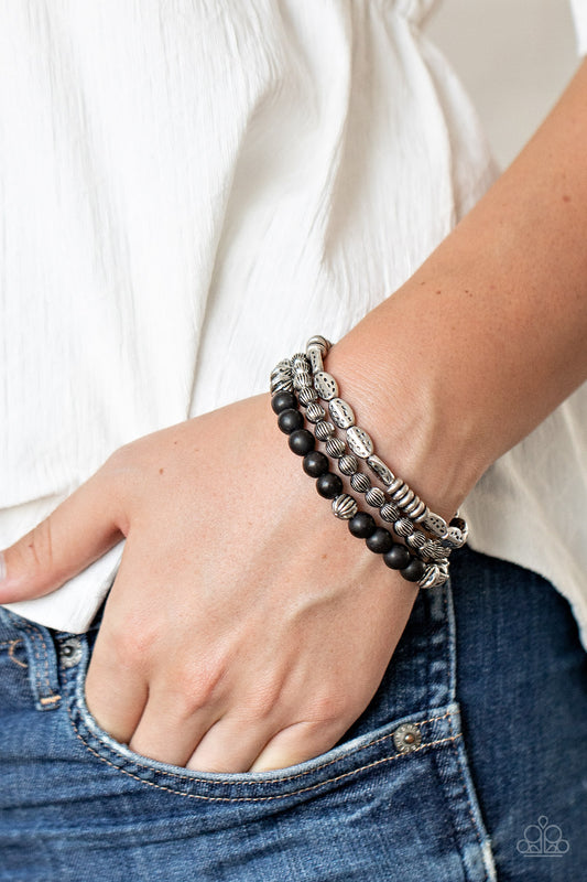 Trail Mix Mecca Black
Bracelet - Daria's Blings N Things