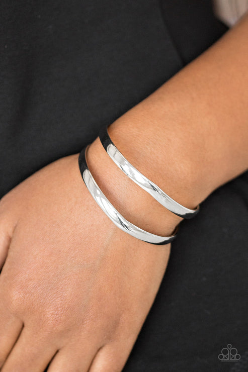 Palm Trees and Pyramids Bracelet Paparazzi