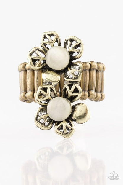 Magnolia Mansions Brass Ring