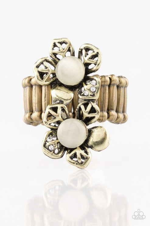 Magnolia Mansions Brass Ring