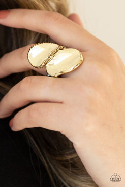 Fabulously Folded Brass Ring Paparazzi