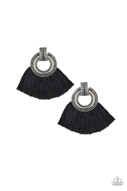 I Am Spartacus Black Earrings Paparazzi