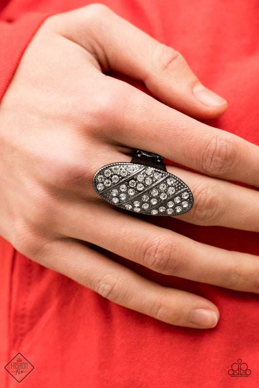 Galactic Glitz
Black Ring
