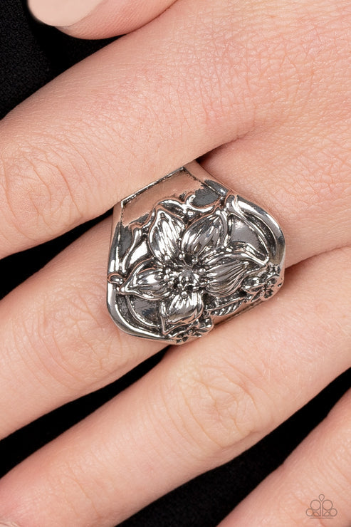 Hibiscus Harbor Silver Ring Paparazzi