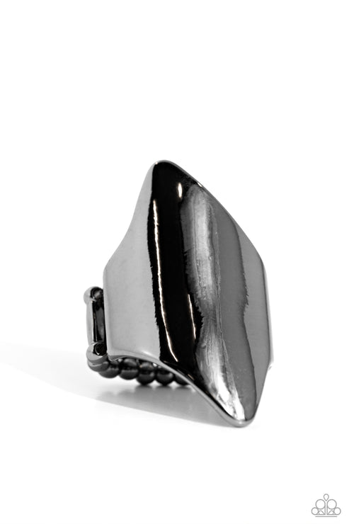Pointed Palm Desert Black Ring
