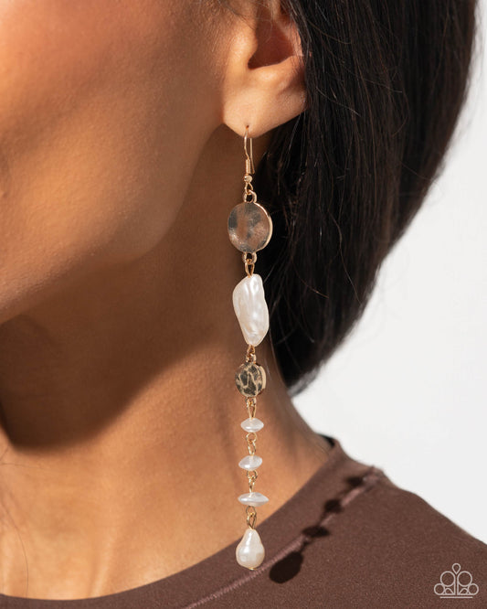 Cosmopolitan Chic Gold Earrings