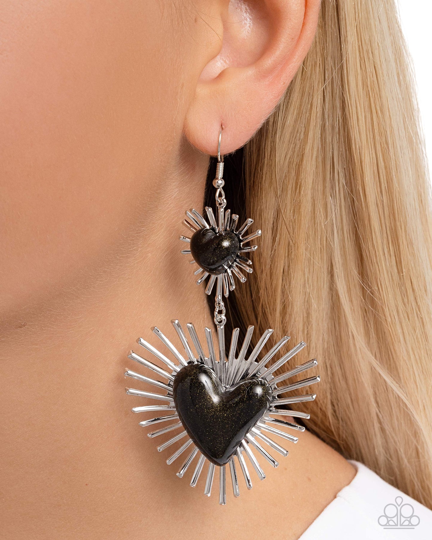 Sunburst Sweethearts Black Earrings