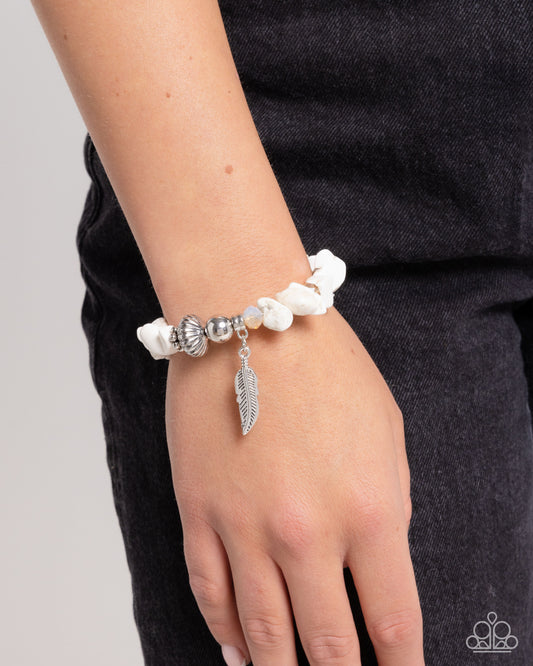 Earthy Earning White Bracelet