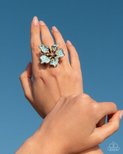 Fast Florals Blue Ring