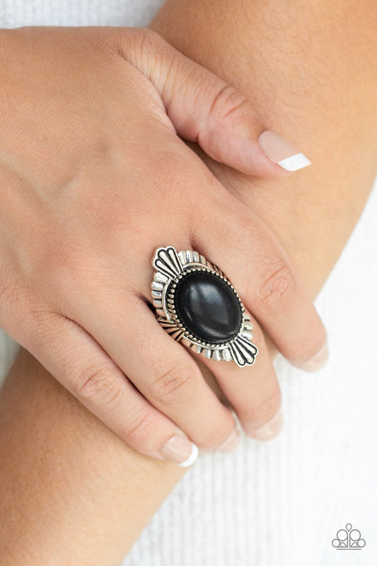 Pioneer Party Black Ring Paparazzi
